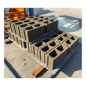 Ermenistan'da blok yapma makinesi s blok kalıplama makinesi QT6-15 çimento blok yapma makinesi büyük ölçekli