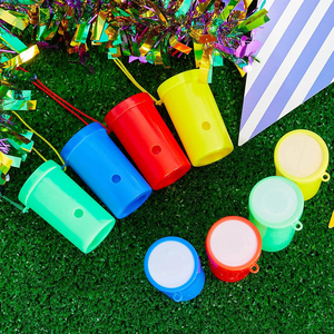 מתנות קידום מכירות ממותג JUNYE - שריקות פלסטיק ומשרוקיות - צבעים שונים, ייצור לפי הזמנה זמין, לאוהדי ספורט, הצדעה ועידוד - Product Image 3