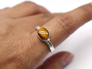 925 Sterling Silver Classic Bezel Setting <b>Tiger</b> <b>Eye</b> Cabochon Oval 7x9mm Gemstone Handmade Birthstone <b>Ring</b> - Product Image 4