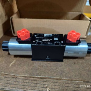วาล์วควบคุมทิศทาง Parker D1VW020DVJW91 24VDC 30W 350 บาร์ ไฮดรอลิก ปรับทิศทางด้วยแม่เหล็กไฟฟ้า - Product Image 1