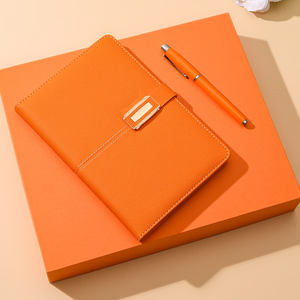 थोक प्रचार लक्जरी उपहार pi नोटबुक उपहार सेट व्यवसाय कार्यालय चुंबकीय डायरी ए 5 जर्नल पेन और थर्मोस बॉक्स सेट के साथ - Product Image 4