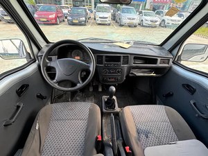 Wuling Zhiguang 1.2L Basique Euro VI d'occasion 2020, Mini-fourgonnette fiable et économique pour la famille et le transport de marchandises sur les marchés asiatiques et africains - Product Image 6