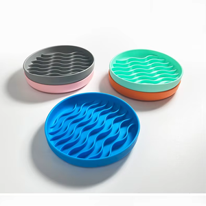 ชามอาหารสุนัขพร้อมแผ่นรองเลียกันลื่นแบบพกพาถ้วยดูดสำหรับสุนัขที่กินช้า - Product Image 4