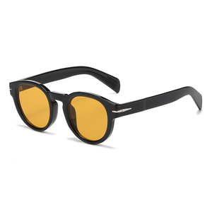 Jamie 5200 Plastic Frame Sunglasses Black Round UV400 Unisex Sun Protection Fashion Travel - Product Image 3