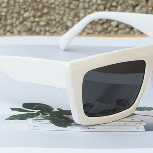 Gafas de Sol Cuadradas de Acetato al por Mayor, Protección UV400, Lentes Polarizadas, Ligeras, Montura Completa, Duraderas y Cómodas para Exteriores - Product Image 4