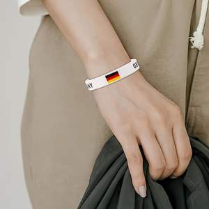 Oferta con <span class=keywords><strong>Descuento</strong></span>: Pulsera de Silicona con Diseño Personalizado y Logotipo, Brazalete con Bandera Nacional a la Moda para Decoración - Product Image 6