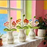 Pot de fleurs au crochet violet fait main, décoration de bureau Phalaenopsis pour la maison et le bureau, décoration créative de plantes tissées à la main, cadeau pour amis