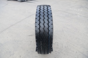 Neumáticos Radiales de Repuesto LCH T-REX, Totalmente de Acero, 12R24.5, para Camiones, Aptos para Todas las Posiciones de Rueda, para Camiones Pesados - Product Image 5