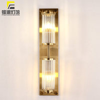 Applique murale LED en cristal de luxe postmoderne, design créatif, pour salon, chevet, longue bande, lampe de designer pour couloirs et halls