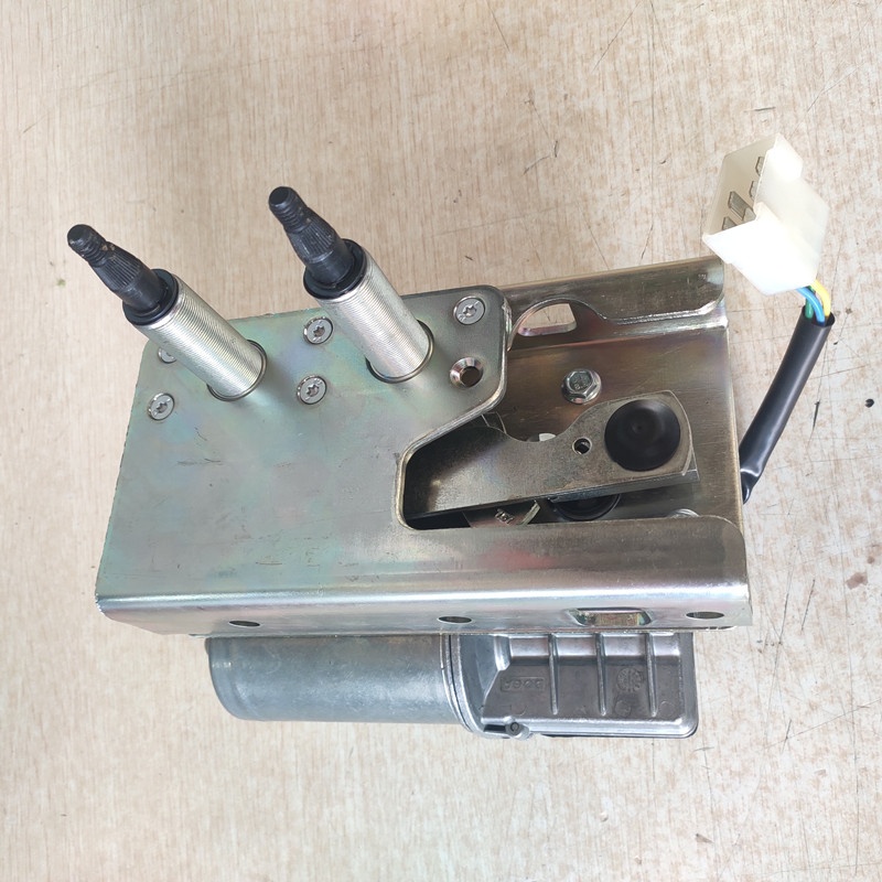 ベーラ 17200853 WINDSHIELD WIPER MOTOR - Strong Machines