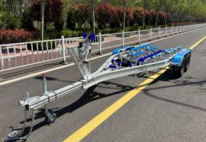 Poly couchettes Styles 22ft aluminium bateau <span class=keywords><strong>remorque</strong></span> frein hydraulique <span class=keywords><strong>essieux</strong></span> tandem VIN DOT CE bateau de pêche déplacer - Product Image 6