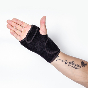 Nén Có Thể Điều Chỉnh Thoáng Khí Hỗ Trợ Cổ Tay Bảo Vệ Nẹp Thép Tấm Bong Nẹp Cú Đúp Chuột Ống Cổ Tay Đường Hầm Cho Tập Thể Dục Thể Thao - Product Image 4