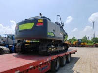 Excavatrice hydraulique ZE135GA de 13,5 tonnes, machine de terrassement de 0,6 m³ compatible avec une benne à roche, une benne de tranchage et un grappin rotatif