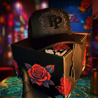 Gorra de Béisbol Deportiva Personalizada al por Mayor de Fábrica, Diseño Argyle, de Alta Calidad, Bordada, de Gamuza para Exteriores, Rosones Tito Doble P G5