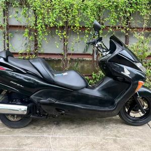 Motocyclettes d'<span class=keywords><strong>occasion</strong></span> Honda Forza 250 Motos Scooters à essence 250cc Moto de tourisme Moto de croisière Moto de rue - Product Image 2