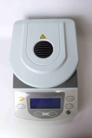 Tests de laboratoire Détecteur de classe II 10g 50g 100g Séchage électronique halogène Analyseur d'humidité rapide pour médicaments Aliments Thé Viande