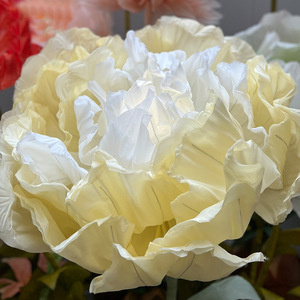 Fleurs artificielles élégantes et mécaniquement simulées en pleine floraison ; Idéales pour les vitrines, les mariages, les centres commerciaux et les halls d'hôtels. - Product Image 4