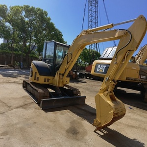 Puissante mini-pelle utilisée 5.5 tonnes japon Komatsu PC55MR petite pelle sur chenilles composants de base engrenage à vendre - Product Image 1