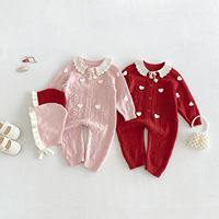 Combinaison en tricot à imprimé cœur pour bébé fille, avec nœud et chapeau à volants, tenue mignonne pour nouveau-né, automne