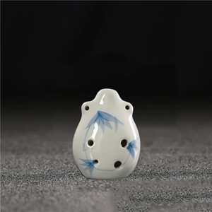 Mini Ocarina de 6 Orificios, Pintada a Mano con Patrón de Hojas de Bambú, Flauta de Cerámica Brillante con Orificios para Cordón, para Enseñanza Musical y Recuerdo - Product Image 2