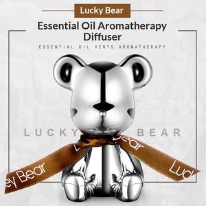 Perfume para Ventilación de Coche con Oso de Peluche y Corona con Diamantes, Fragancia para Ventilación de Aire, Adorno Creativo de Oso de Peluche - Product Image 5