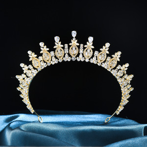 <span class=keywords><strong>Couronne</strong></span> de Mariée de Luxe en Zircon, Accessoire Cheveux Princesse pour Robe de <span class=keywords><strong>Mariage</strong></span>, <span class=keywords><strong>Fleurs</strong></span> en Strass Scintillantes, Diadème Étincelant - Product Image 6