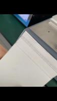 Machine à souder par ultrasons pour volets verticaux