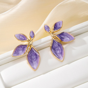 Fashionable Leaf Clip-on <b>Earrings</b> Zinc Alloy <b>Red</b> Green Blue Purple Party Women's Jewelry - Product Image 4