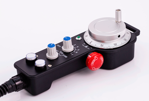 Generador de pulso sólido de marca de Taiwán MPG inalámbrico manual fácil de manejar con selección múltiple para fabricante de máquinas CNC hecho de plástico - Product Image 4