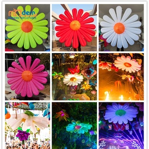Fleur de marguerite gonflable décorative d'éclairage coloré pour <span class=keywords><strong>Alice</strong></span> <span class=keywords><strong>au</strong></span> <span class=keywords><strong>pays</strong></span> <span class=keywords><strong>des</strong></span> <span class=keywords><strong>merveilles</strong></span> - Product Image 5