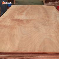 Placage de bois naturel Okoume Okouma multi-spécifications, produit au Gabon, pour la décoration de meubles