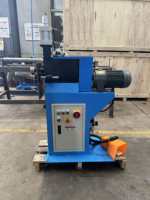 Machine à bordurer les panneaux HJWR-15 HJKJ, machine spirale automatique, moteur PLC, pour tôle galvanisée et tuyaux secs, haute efficacité, 380V 0.75kW
