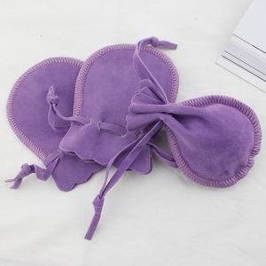 Petites pochettes en velours rose, violet et gris avec cordon de serrage pour bijoux et accessoires - Product Image 6