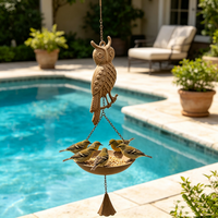 Mangeoire à oiseaux suspendue en métal rustique vintage populaire avec plateau, décoration de jardin extérieur