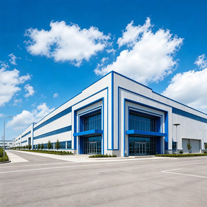 Atelier en structure métallique préfabriquée à ossature cloutée, haute résistance et grande portée, pour la production de lignes d'assemblage d'équipements lourds - Product Image 1