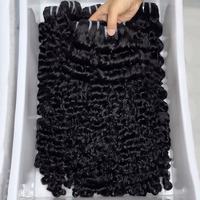 Vente en gros d'extensions de cheveux humains naturels bruts du Cambodge, 100% vierges, cuticules alignées, bouclés, style indien, en lots, pour revendeurs