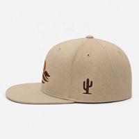 Casquette Snapback 6 Panneaux Personnalisée en Twill de Coton Renforcé avec Visière Plate et Fermeture en Plastique, Prête à l'emploi pour Votre Marque (Vente en Gros)
