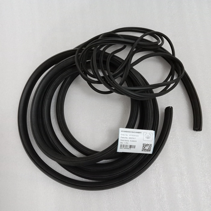 Hyunsang Excavator Parts Rubber 4667917 for ZX400R-3