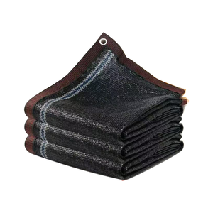 Voile d'ombrage triangulaire 12x12x12 anti-UV en tissu HDPE respirant pour patio, jardin, cour, terrasse extérieure, piscine, couleur sable - Product Image 1