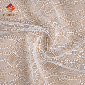 Nueva Tela <span class=keywords><strong>de</strong></span> <span class=keywords><strong>Encaje</strong></span> Chantilly Beige Blanco para Novia, Malla Transparente <span class=keywords><strong>de</strong></span> Nailon, <span class=keywords><strong>Encaje</strong></span> Francés Suave, Elegante e Intrincado para Vestido <span class=keywords><strong>de</strong></span> Novia - Product Image 3
