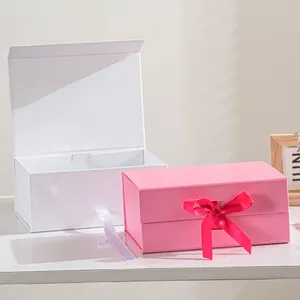 High-Grade Folding Gift Box with Magnetic Flip Cover Stamped Pink White Clothing Bag Packaging Storage Packing Box in Stock