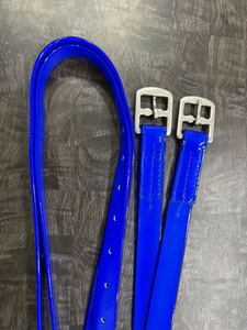 Étrier en PVC pour chevaux de course - Product Image 2
