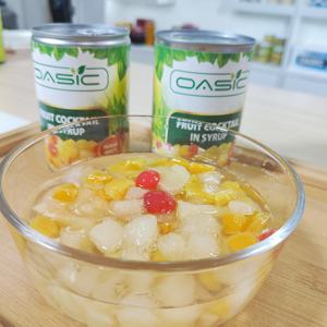 Cóctel de fruta enlatada OASIC, melocotón enlatado, piña, cereza, pera, dados en almíbar ligero - Product Image 5