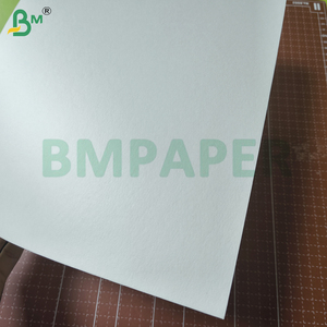 Matériaux en papier carton pour tapis de bière, haute résistance à l'humidité et grande densité, blanc naturel - Product Image 3