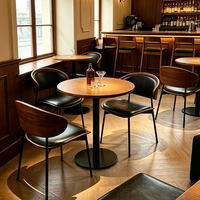 Combinaison table et chaises de restaurant de style western américain moderne, pour restaurant, bar, café, hôtel.