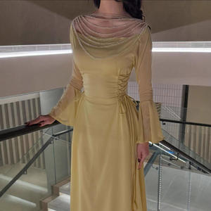 2025 özelleştirilmiş allık sarı şifon balo önlük payetli ince sıkı abiye kadınlar puf kollu parti elbise - Product Image 1