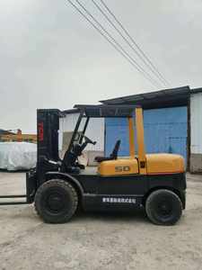 Machines de manutention, chariot élévateur TCM d'occasion de 5 tonnes, mât à trois étages, diesel, FD25 FD30 FD50, pompe à engrenages haute performance, moteur, roulement - Product Image 3