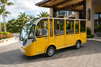 Bus électrique de tourisme Renqi 11 places, type fermé avec portes, véhicule de navettage électrique pour hôtels et complexes hôteliers