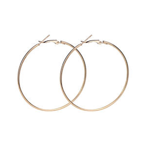 Nouvelle Collection Grandes Boucles d'Oreilles Créoles Cercles Exagérés Lisses <span class=keywords><strong>Or</strong></span> Rondes Tendance pour Femmes - Product Image 3