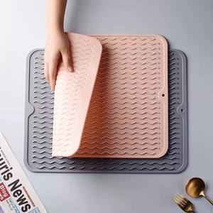 Hot Sale <b>Silicone</b> Dish Drying Drain <b>Mat</b> Multi-functional Silicon Heat Resistant <b>Mat</b> <b>Draining</b> <b>Mat</b> for Kitchen Easy to Clearing - Product Image 4